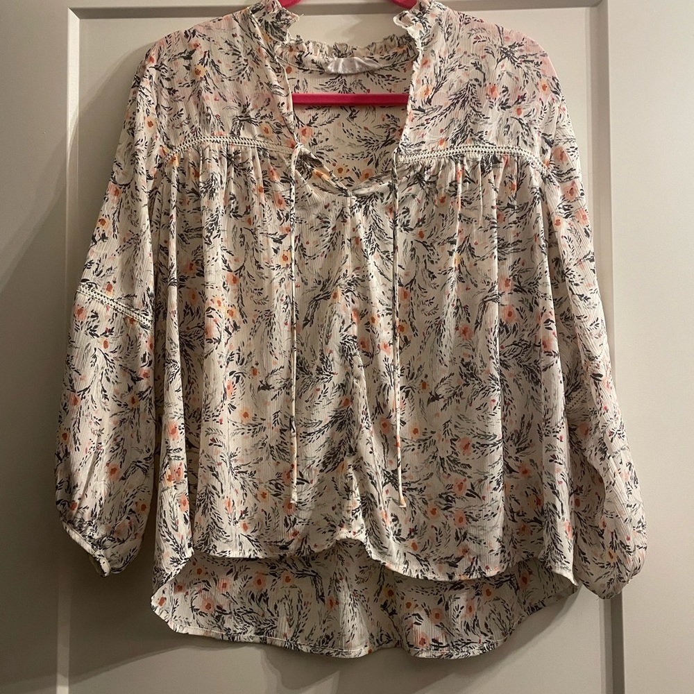 Sugar Love Boutique Floral Blouse